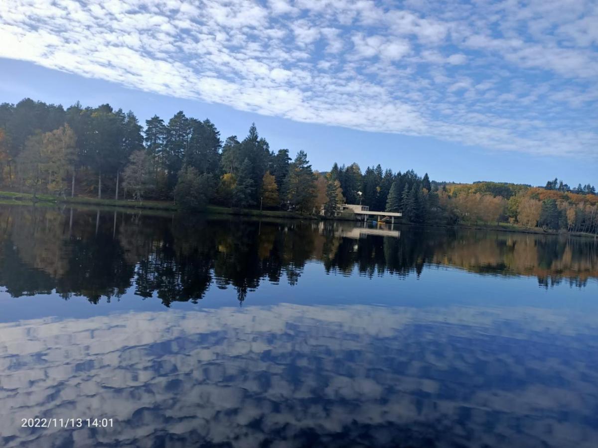 Hotel Vvf Eden Lake Égletons Εξωτερικό φωτογραφία